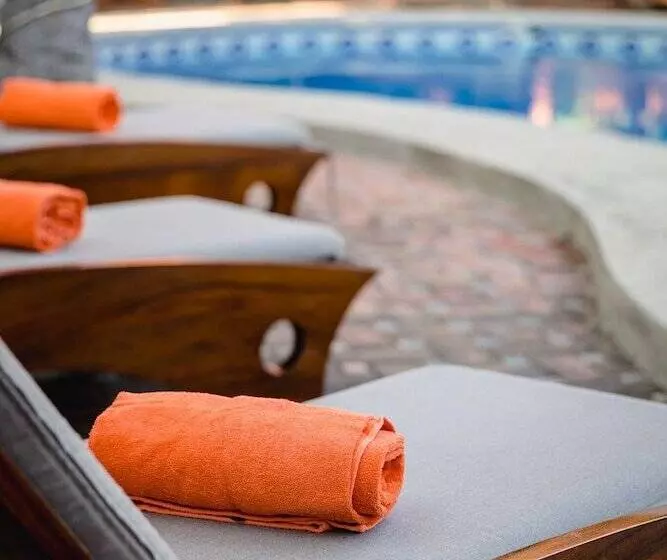 Fotos del hotel Suites La Hacienda:  25