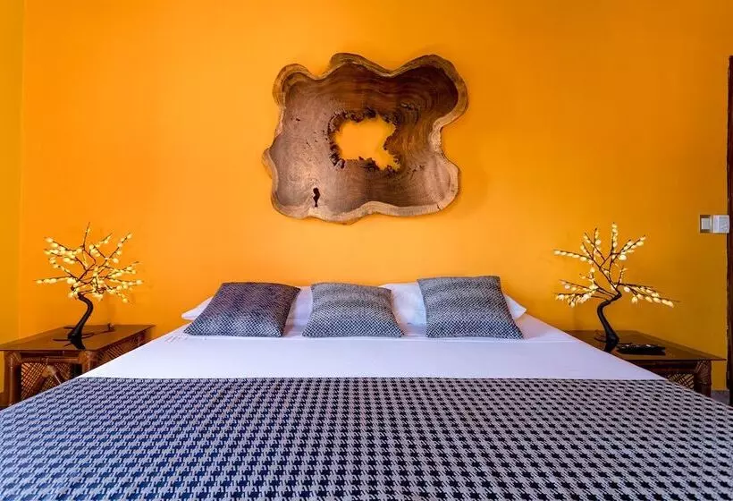 Fotos del hotel Suites La Hacienda:  2