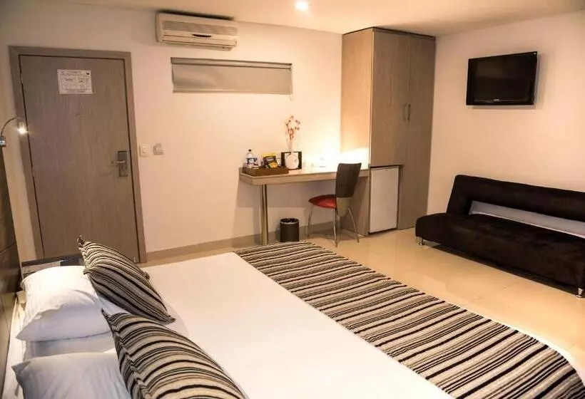 Fotos del hotel Toscana Plaza:  2