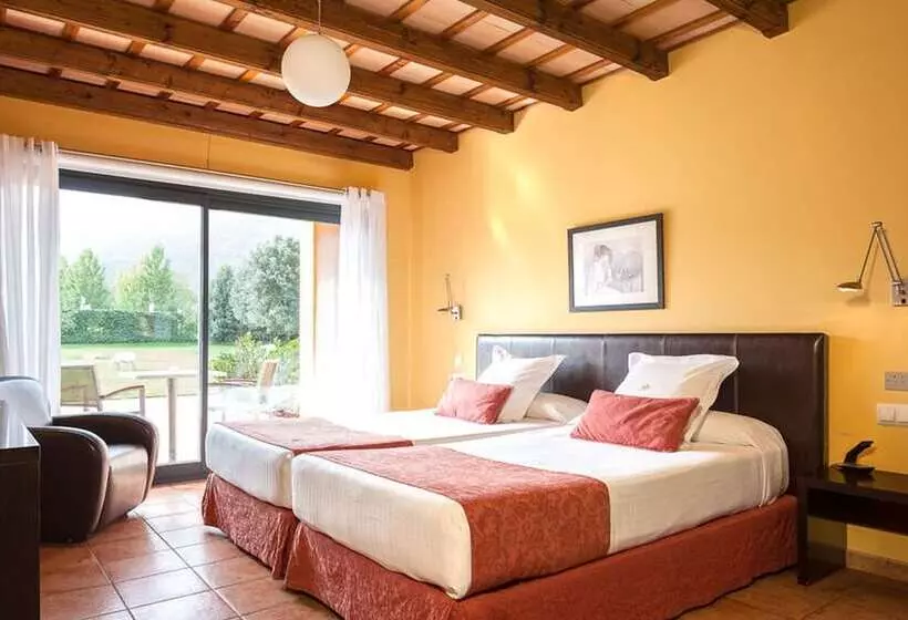 Fotos del hotel Vall De Bas:  15