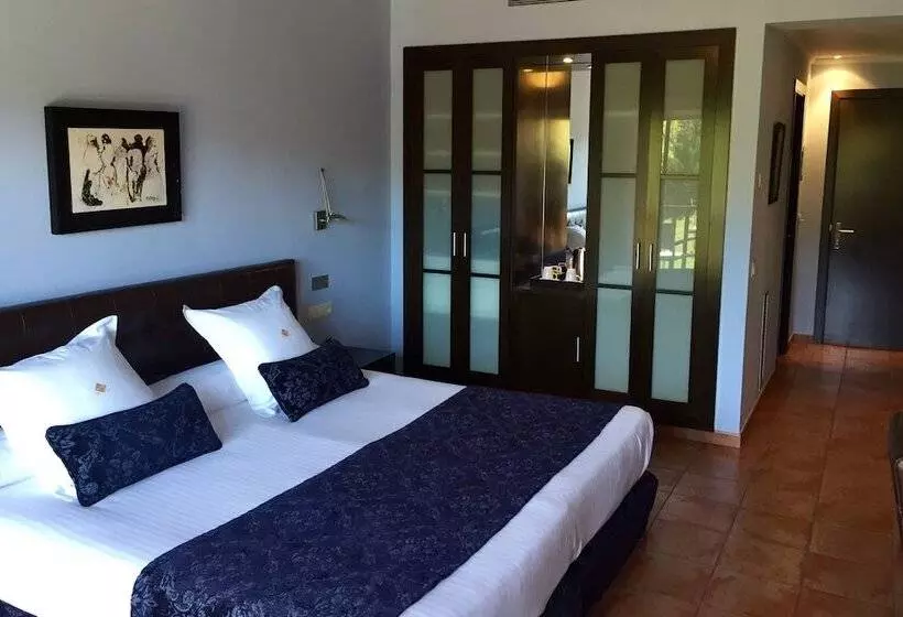 Fotos del hotel Vall De Bas:  24