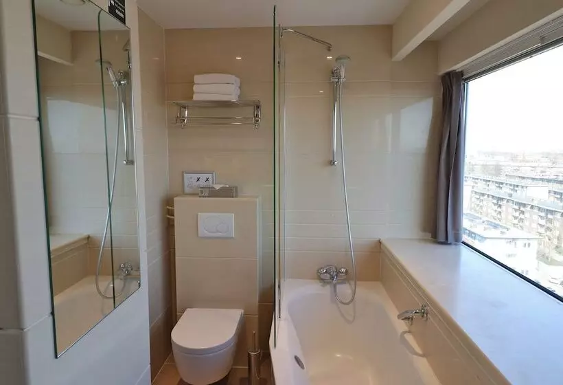 Fotos del hotel Xo Hotels Blue Tower:  11