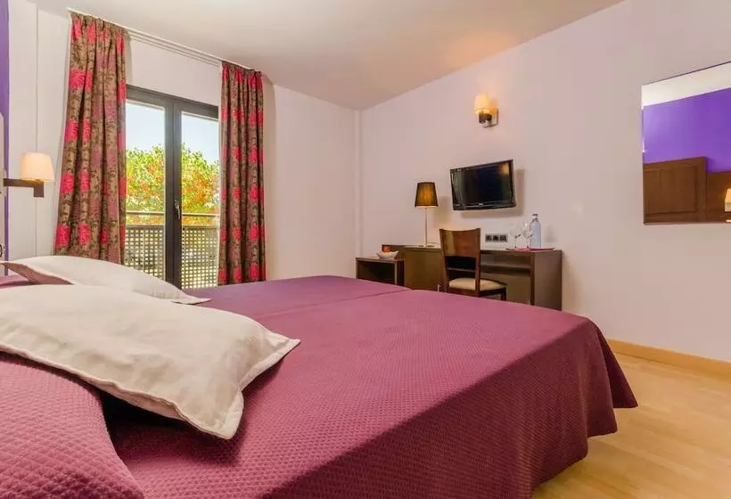 Fotos del hotel Yit Conquista De Granada:  24