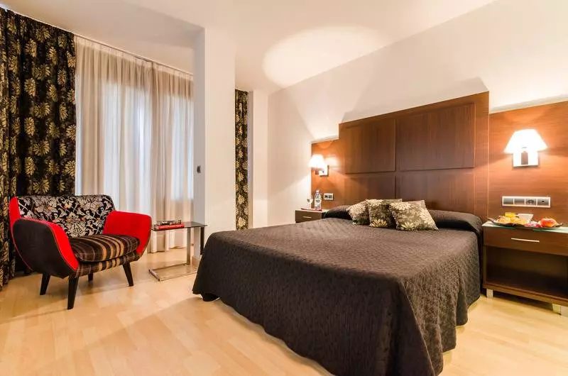 Fotos del hotel Yit Conquista De Granada:  13