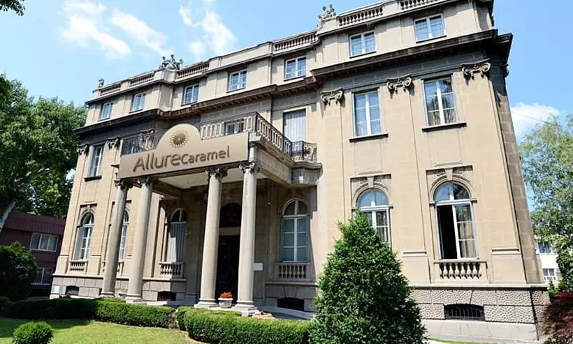 Allure Caramel Hotel