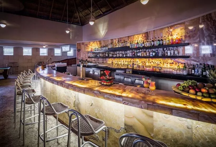 Fotos del hotel BlueBay Grand Esmeralda - All Inclusive:  24