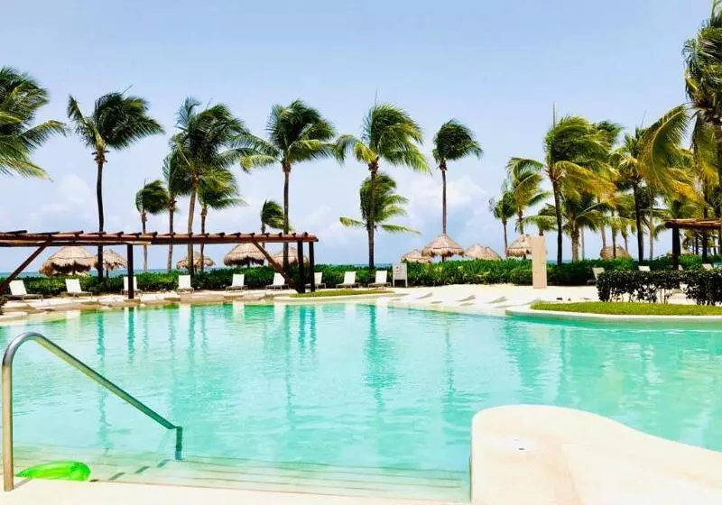 Fotos del hotel BlueBay Grand Esmeralda - All Inclusive:  39