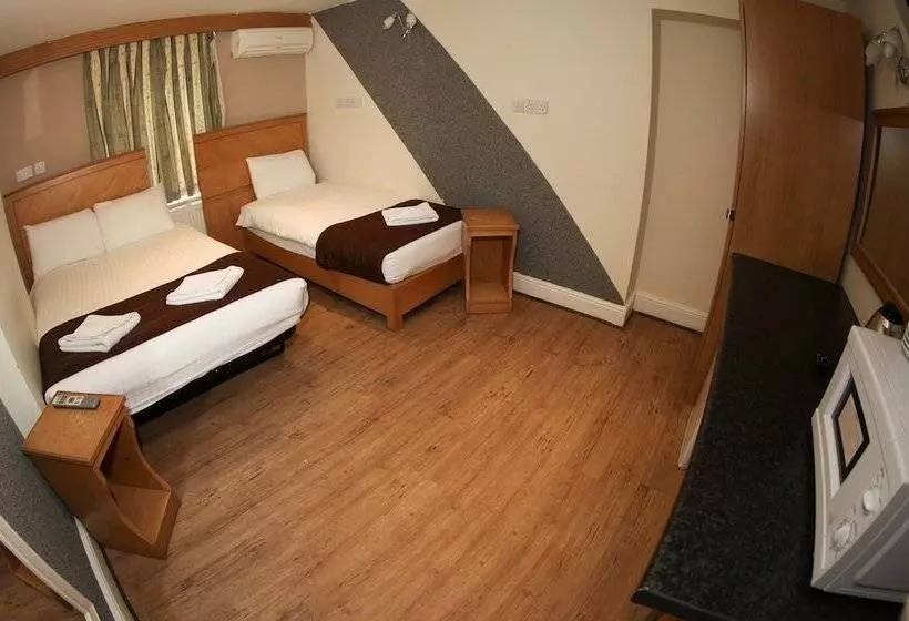 Fotos del hotel Kensington Suite:  24