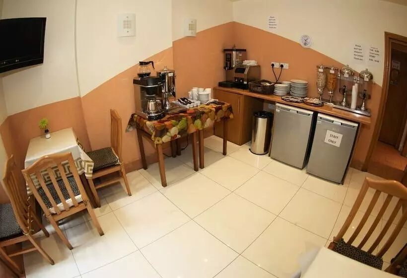 Fotos del hotel Kensington Suite:  3