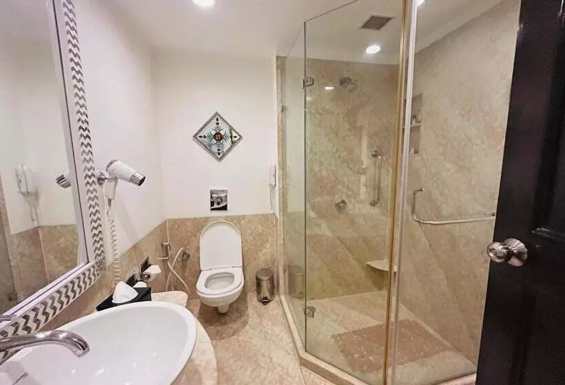 Fotos del hotel The Lalit Laxmi Vilas Palace:  9