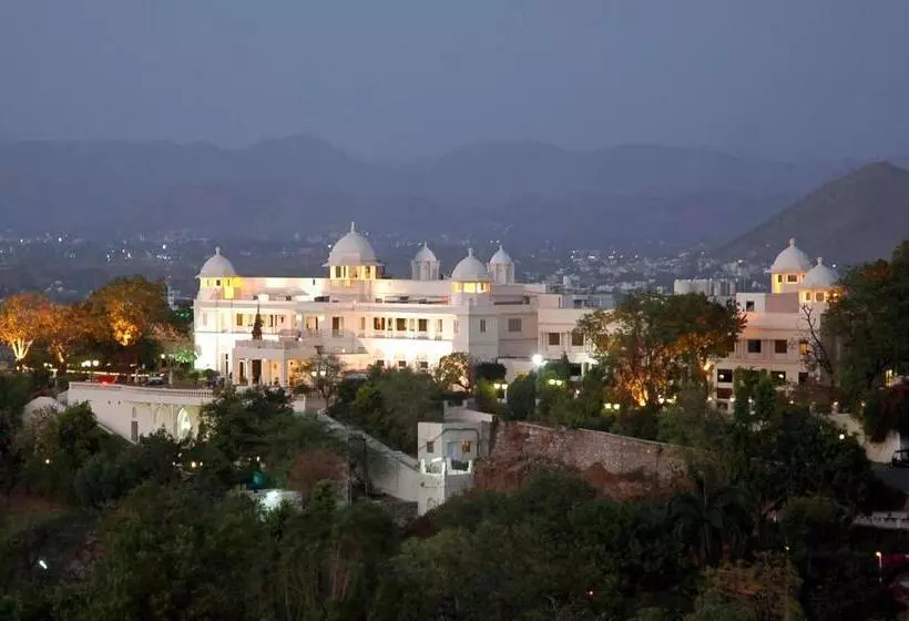 Fotos del hotel The Lalit Laxmi Vilas Palace:  10