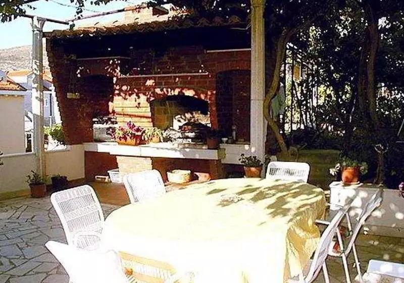 Fotos del hotel Apartman Marina Ii:  6