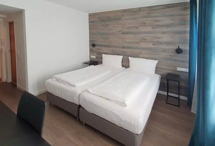 Fotos del hotel AVI City Apartments:  12