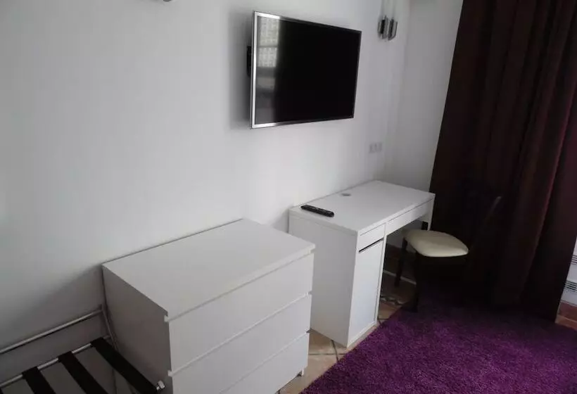 Fotos del hotel AVI City Apartments:  18