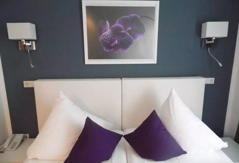 Fotos del hotel AVI City Apartments:  22