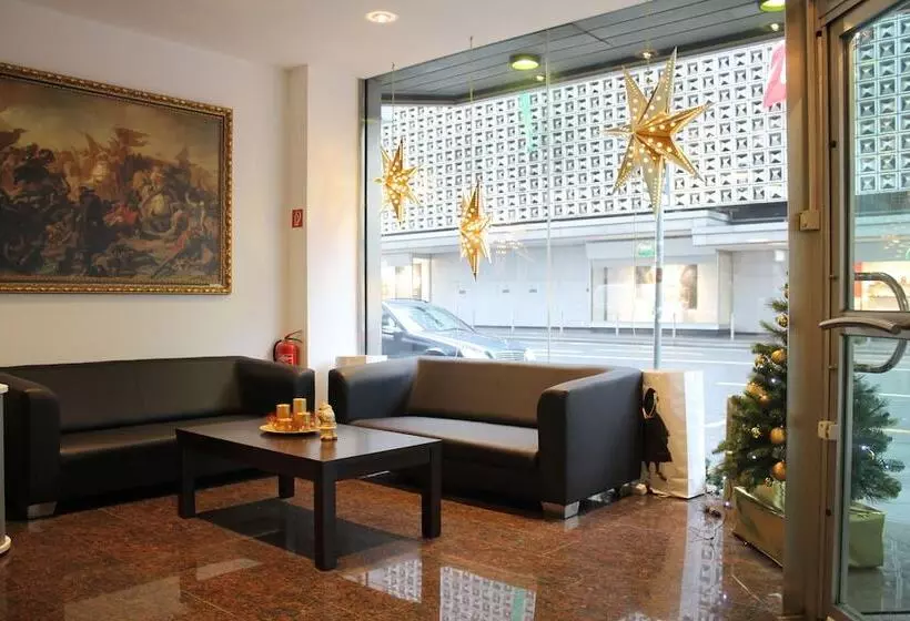 Fotos del hotel AVI City Apartments:  16