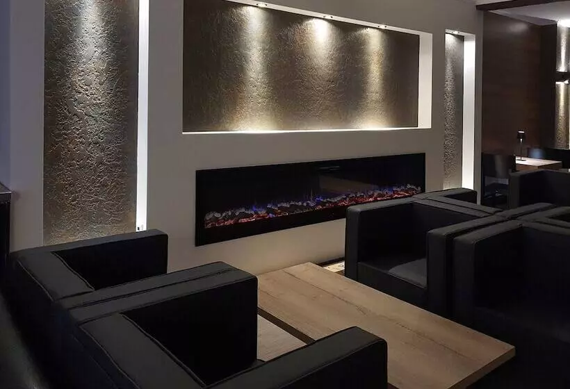 Fotos del hotel AVI City Apartments:  13