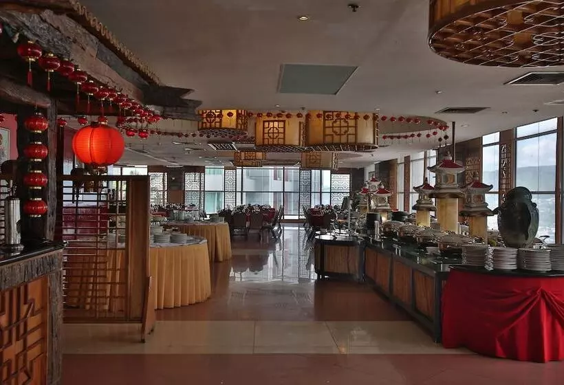 Fotos del hotel Crown Regency  & Towers:  17