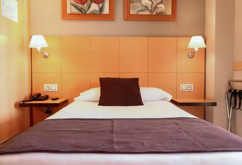 Fotos del hotel La City Estación:  23