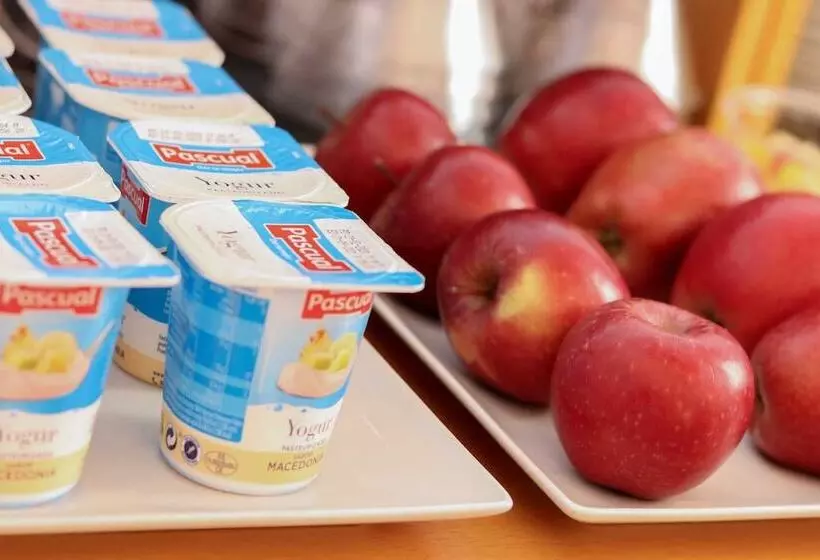 Fotos del hotel La City Estación:  19