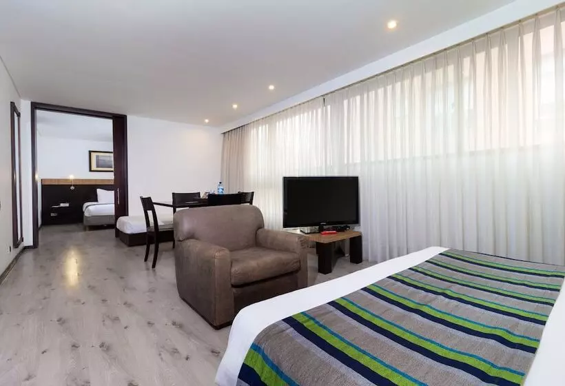 Fotos del hotel Madisson Inn  & Luxury Suites:  21