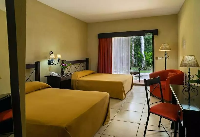 Natural Lodge Caño Negro