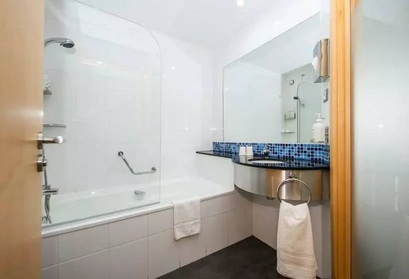 Fotos del hotel Holiday Inn Express Barcelona City 22@, An Ihg:  12