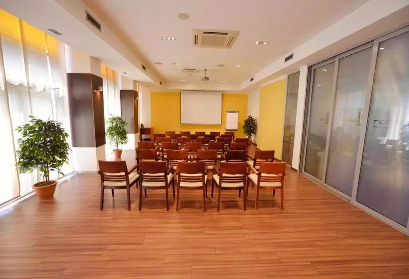 Fotos del hotel Aston:  24