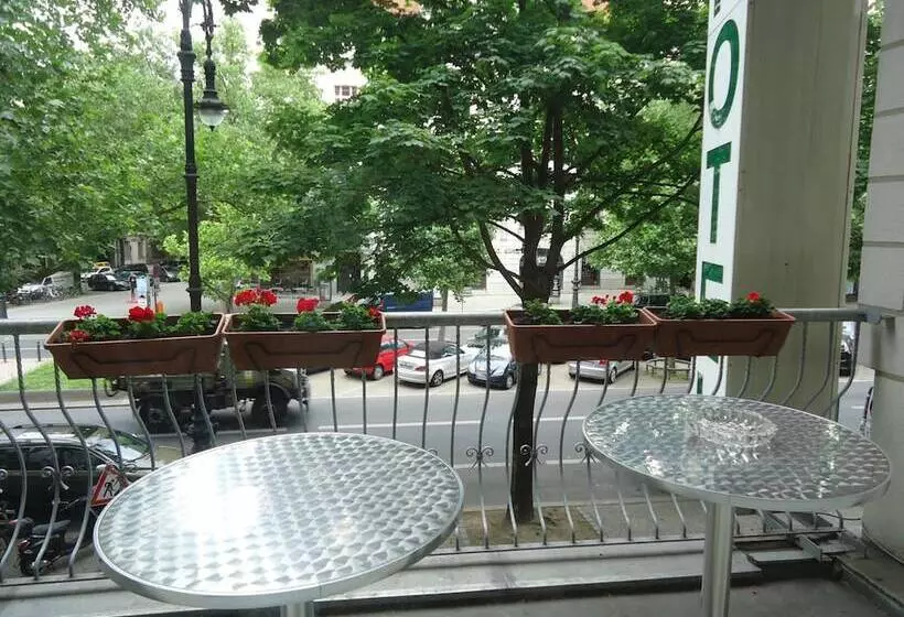 Fotos del hotel City Hotel Am Kurfürstendamm:  3