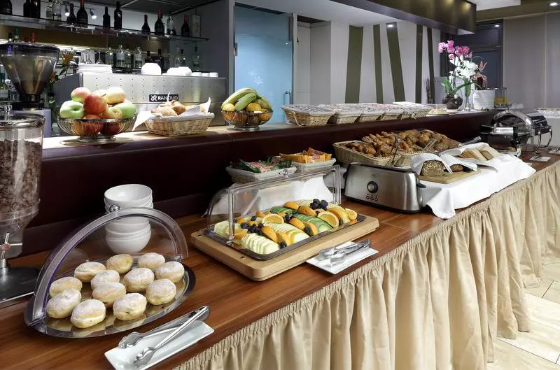 Fotos del hotel Eurostars Embassy:  25