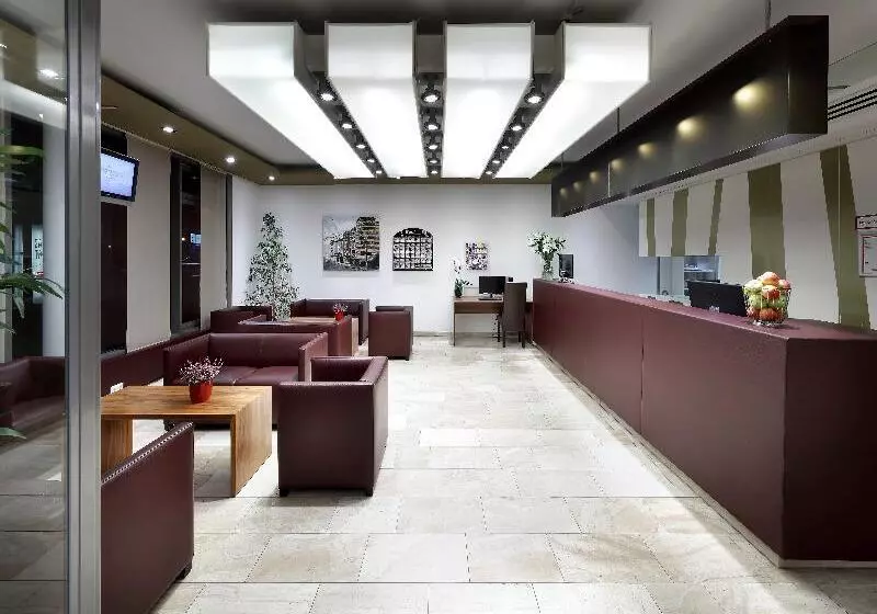 Fotos del hotel Eurostars Embassy:  3