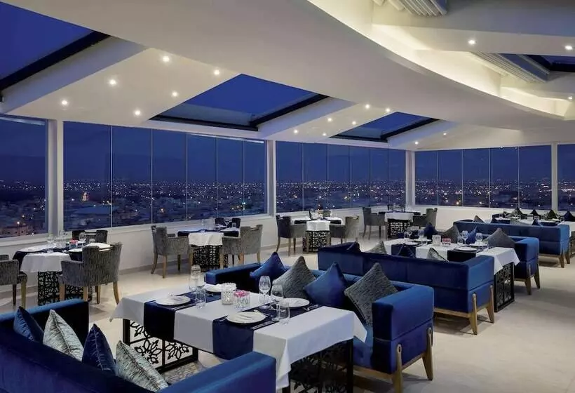 Fotos del hotel Mövenpick  Qassim:  10