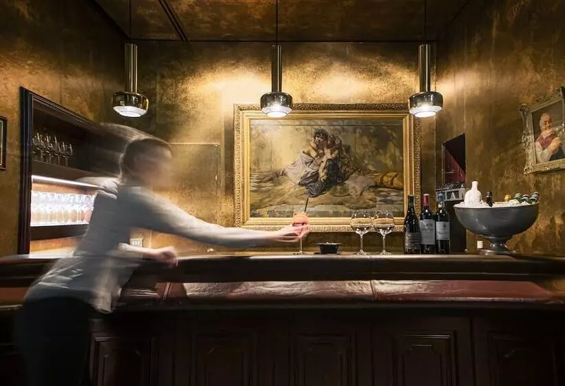 Fotos del hotel Holt  Art Museum:  5