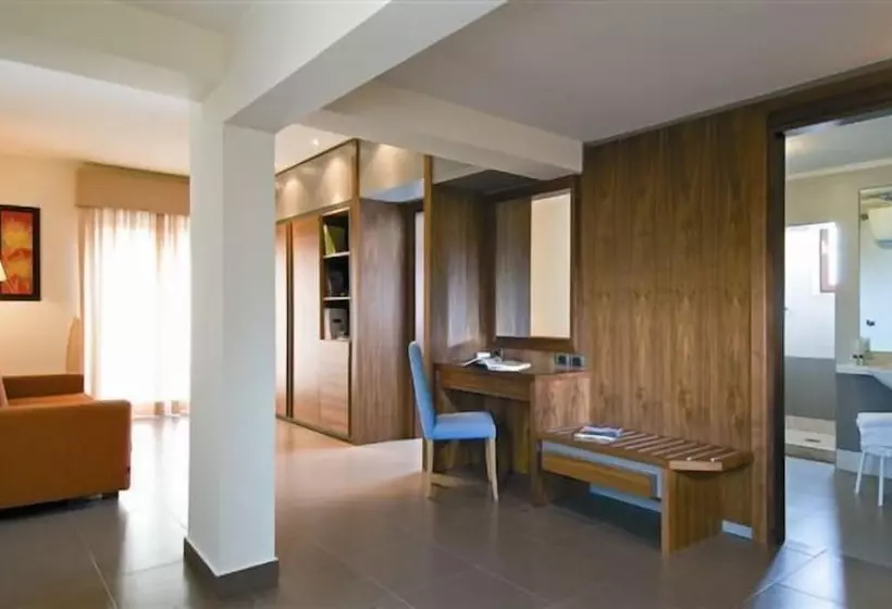 Fotos del hotel Suites & Residence:  12