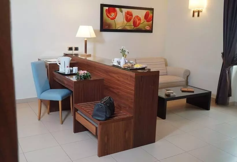 Fotos del hotel Suites & Residence:  14