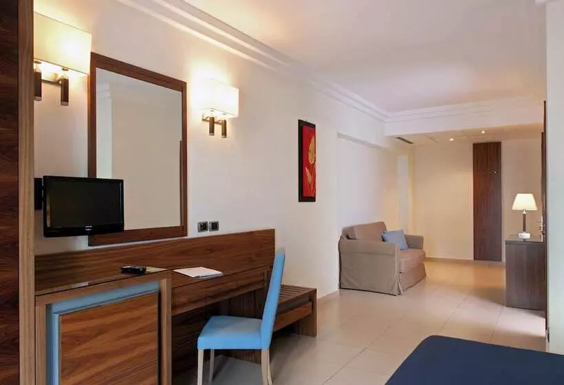 Fotos del hotel Suites & Residence:  11