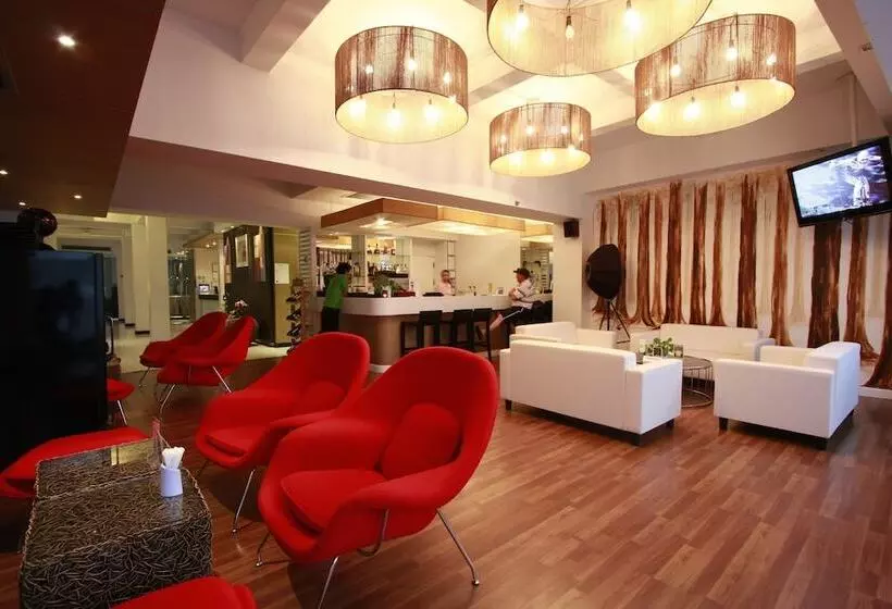 Fotos del hotel The Embassy Sathorn:  2