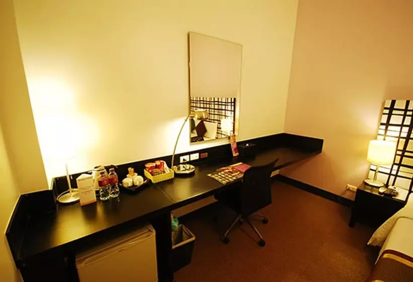 Fotos del hotel The Embassy Sathorn:  22