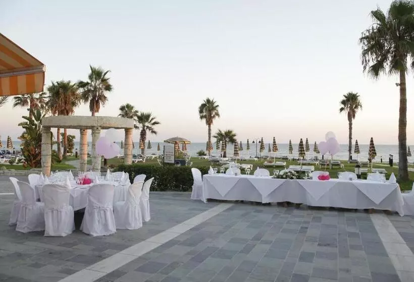 Fotos del hotel Leonardo Cypria Bay:  10