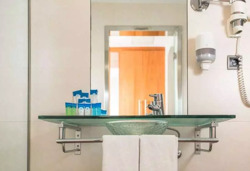 Fotos del hotel Rvs Nautic Park:  24