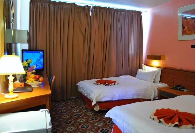 Fotos del hotel Candles:  18