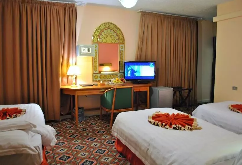 Fotos del hotel Candles:  19