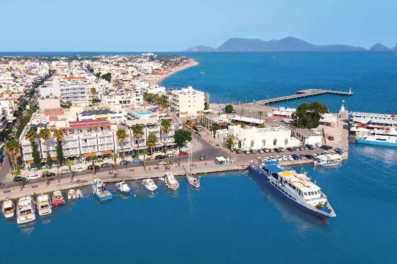 Fotos del hotel Kosta Palace:  7