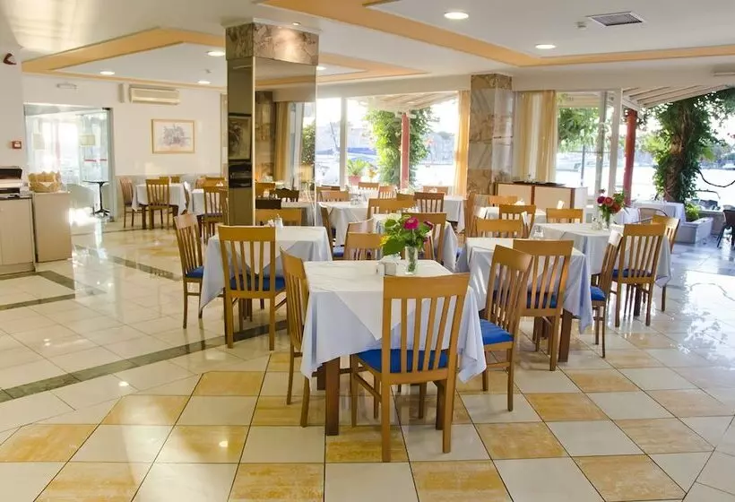 Fotos del hotel Kosta Palace:  10