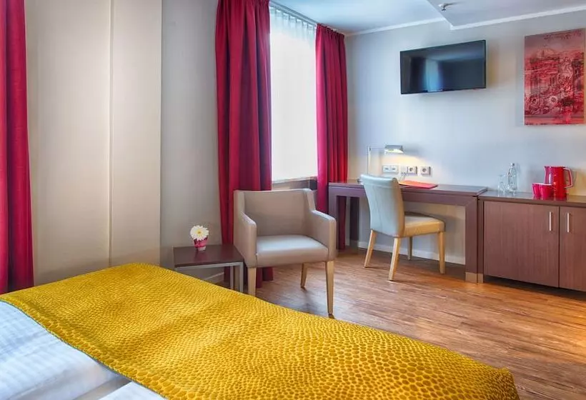 Fotos del hotel Leonardo Hotel München City Center:  8