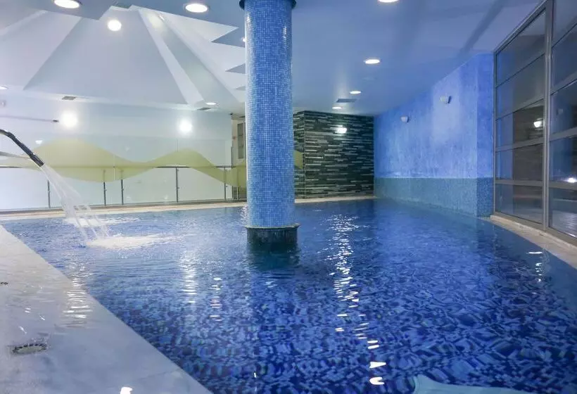 Kosta Mare Palace Resort & Spa