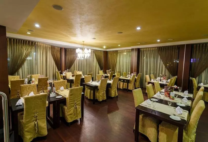 Fotos del hotel Rocca Al Mare:  5