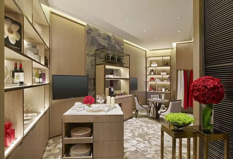 Fotos del hotel New World Wuhan:  25