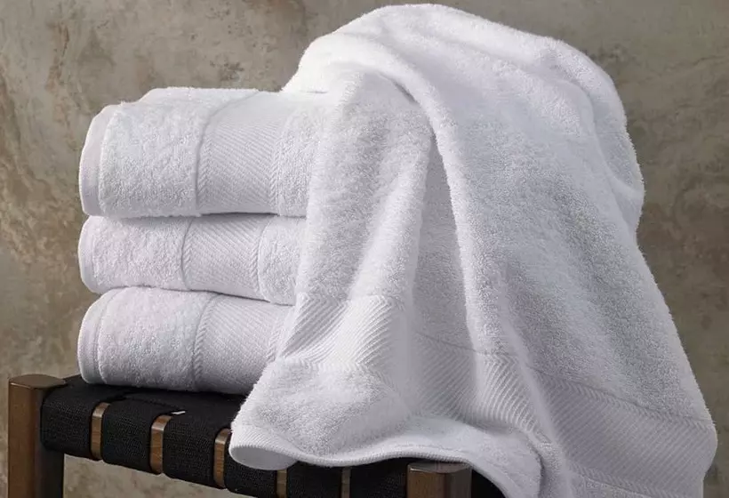 Fotos del hotel New World Wuhan:  7