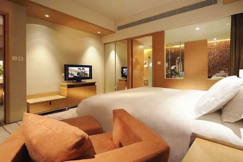 Fotos del hotel New World Wuhan:  17